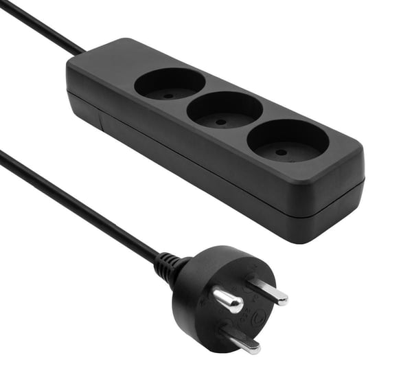 Microconnect MC-EDBGRU0303B stikdåse 3 m 3 AC stikkontakt(er) Sort