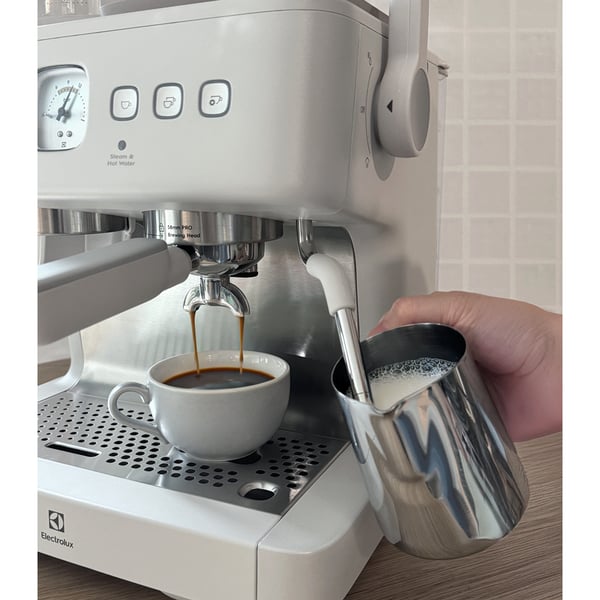 Electrolux E8EC1-8SW kaffemaskine Vejledning Espressomaskine 3 L