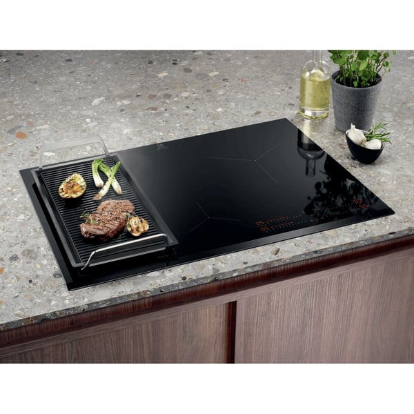 Electrolux EIS82453 Sort Indbygget 80 cm Zone induktionskogeplade 4 zone(s)