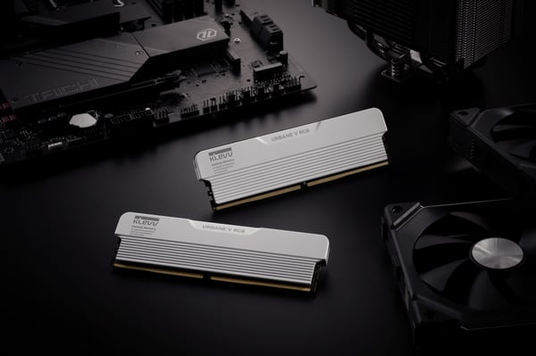 Klevv Urbane V RGB RAM-minnen 32 GB 2 x 16 GB DDR5 6000 MT/s 288-pin DIMM