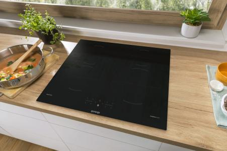 Gorenje GI6401BSC Sort Indbygget 59.5 cm Zone induktionskogeplade 4 zone(s)