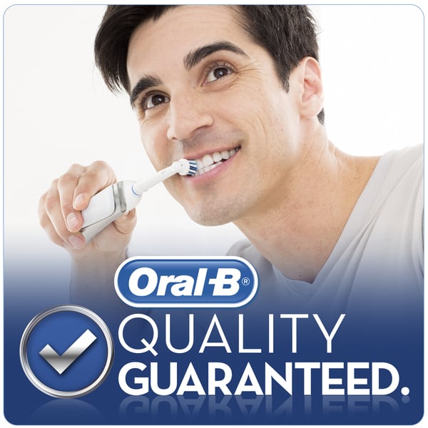 Oral-B Cross Action 4p 4 stk Blå, Hvid
