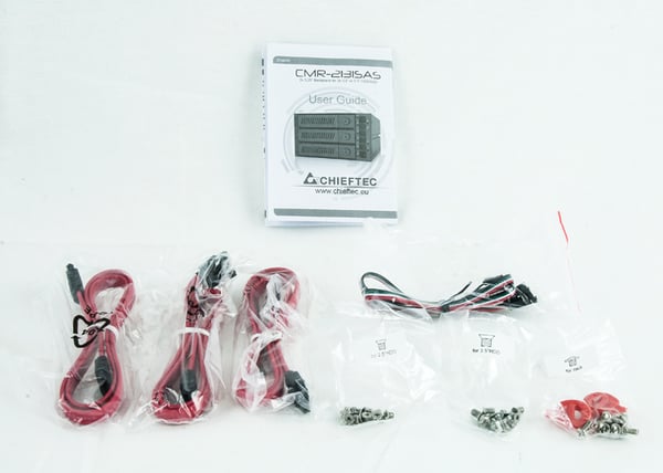 Chieftec CMR-3141SAS drive bay panel Sort