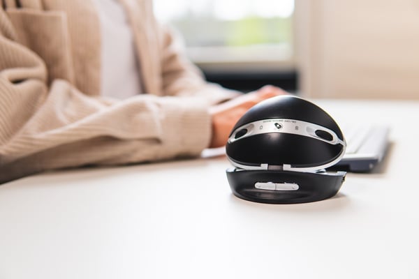 BakkerElkhuizen Oyster Mouse Wireless hiiri Office Molempikätinen Langaton RF Laser 1200 DPI