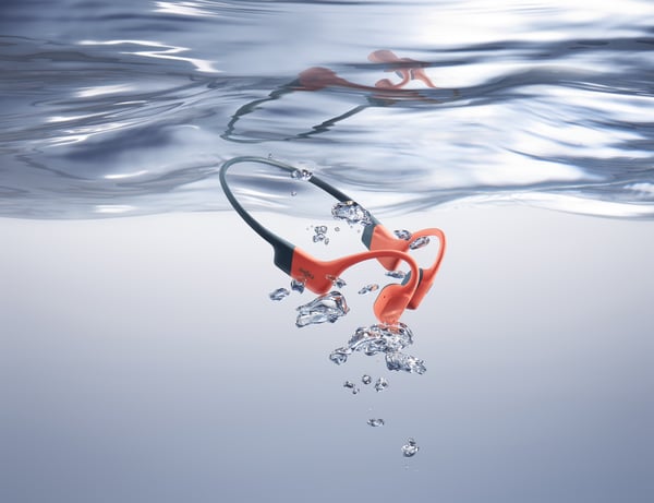 SHOKZ OpenSwim Pro Headset Trådløs Halsbånd Sport Bluetooth Sort, Rød