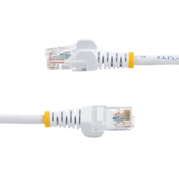 StarTech.com 2 m Cat5e RJ45 UTP -verkkokaapeli, jossa ei ole tarttumiskohtia - Cat 5e -patch-kaapeli - valkoinen - uros/uros