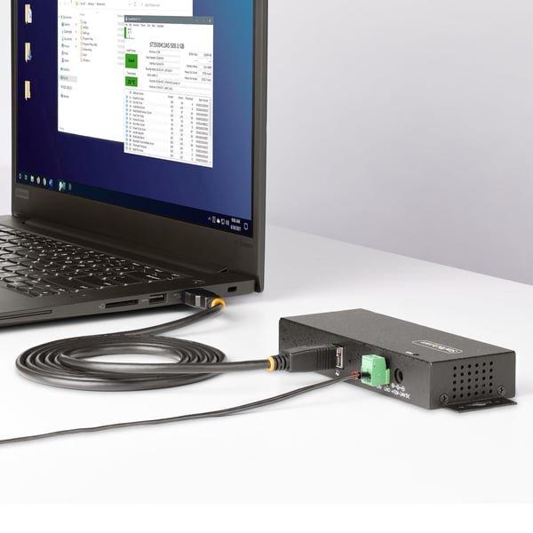 StarTech.com Hanterad USB-hubb med 7 portar och 7x USB-A, robust industrihölje i metall, ESD- och överspänningsskydd, monterbar på vägg/skrivbord/skena, USB 3.0/3.1/3.2 Gen 1 5 Gbps
