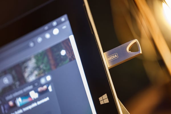 MyMedia MyAlu USB 2.0 USB-nøgle 64 GB USB Type-A Sølv