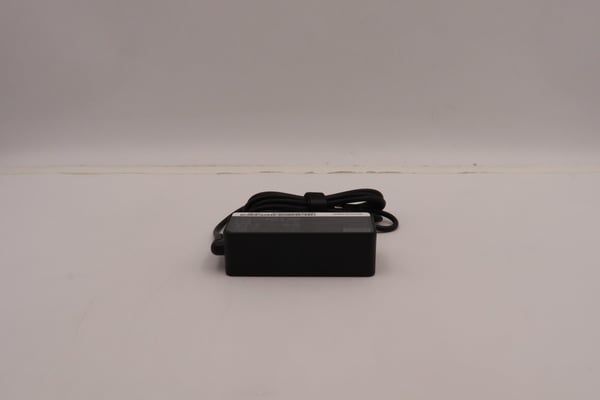 Lenovo 5A10W86249 eladaptrar inomhus 45 W Svart