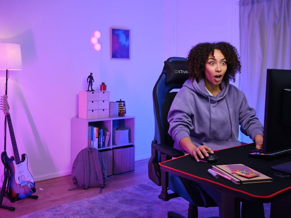 Trust GXT 714 RUYA Universal gamingstol Sort, Blå