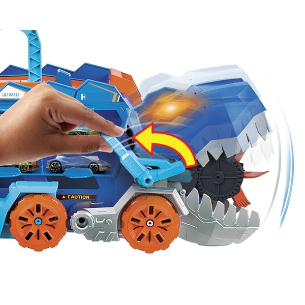 Hot Wheels City Ultimat långtradare, förvandlas till en T-Rex med racerbana, rymmer över 20 bilar