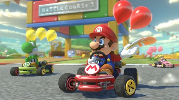 Nintendo Mario Kart 8 Deluxe Switch Standard Franska Nintendo Switch