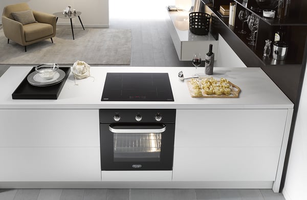 De’Longhi PIN 62 Sort Indbygget 60 cm Zone induktionskogeplade 4 zone(s)