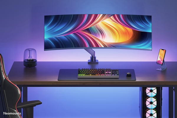 Neomounts NM-D775BLACKPLUS fäste och ställ till bildskärm 124,5 cm (49") Bord Svart