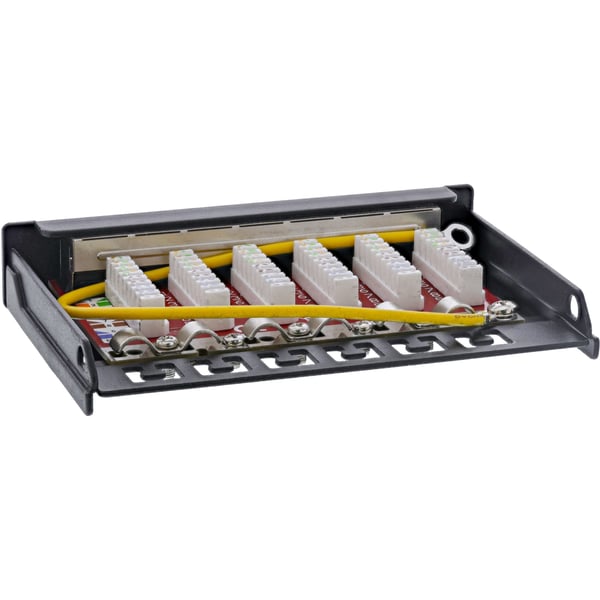 InLine 76816B patch panel 0.5U