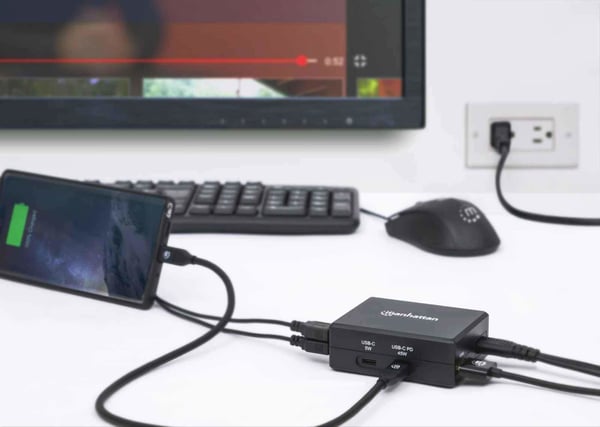 Manhattan 130554 kannettavien tietokoneiden telakka ja porttitoistin USB 3.2 Gen 1 (3.1 Gen 1) Type-C Musta