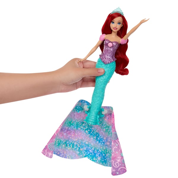 Disney Princess Ariel-modedocka som kan förvandlas från människa till sjöjungfru med Blunder och två tillbehör