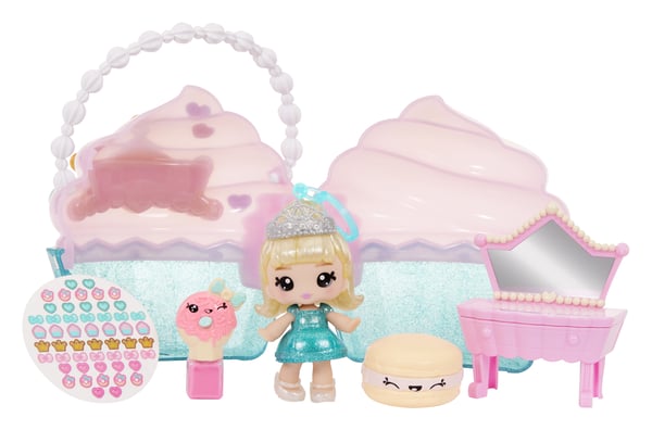 MGA Entertainment Yummiland Beauty Bag Playset + Lip Gloss Doll - Cupcake Beauty Bag MGA Entertainment Yummiland Beauty Bag Playset + Lip Gloss Doll - Cupcake Beauty Bag