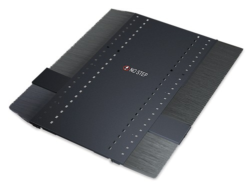 APC NetShelter SX 42U Fritstående reol Sort