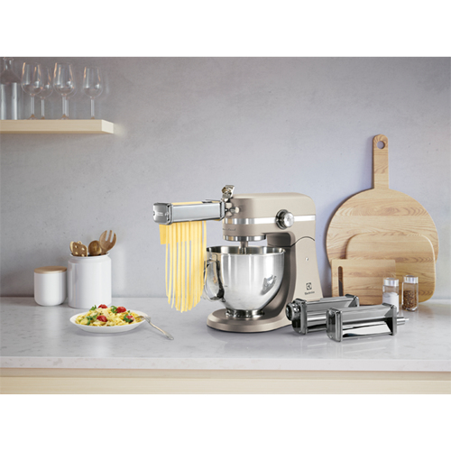 Electrolux EKM5570 monitoimikone 1200 W 4,8 L Norsunluu