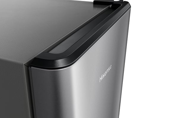 Hisense RR220D4BDE kombi-køleskab Fritstående 165 L Sølv