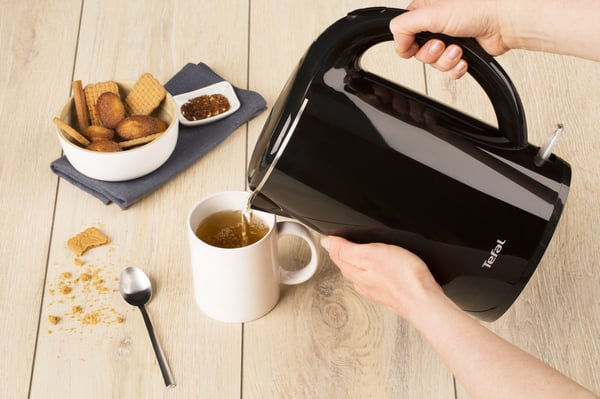Tefal Safe'Tea KO2608 vedenkeitin 1,7 L 1800 W Musta