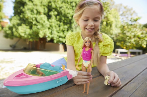 Barbie Boat