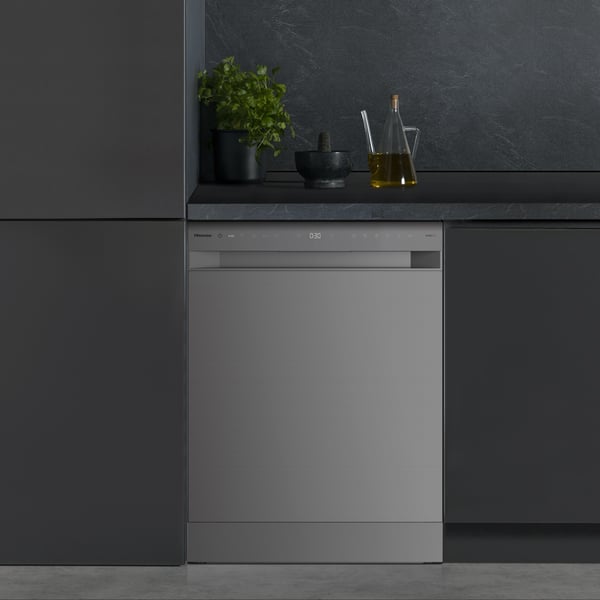 Hisense HS663A90XUK opvaskemaskine Fritstående 16 kuverter