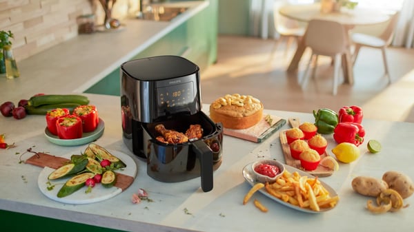 Philips 3000 series HD9252/90 Airfryer Compact - 4 annosta