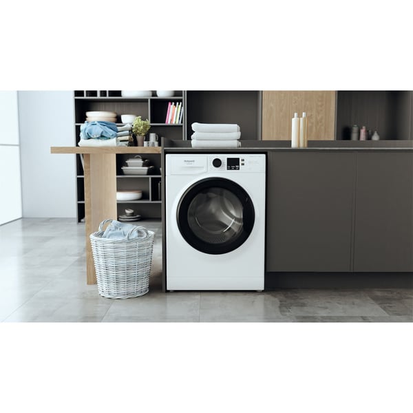 Hotpoint Active 40 NF1046WK IT Pesukone Edestä täytettävä 10 kg 1351 RPM Valkoinen