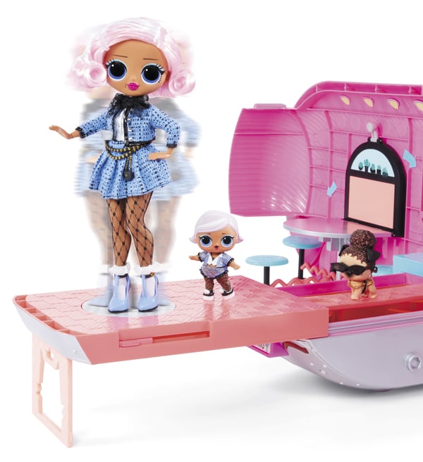 L.O.L. Surprise! Glamper Doll camper