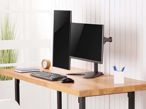 Equip 650123 monitorin kiinnike ja jalusta 81,3 cm (32") Vastaanotto Musta