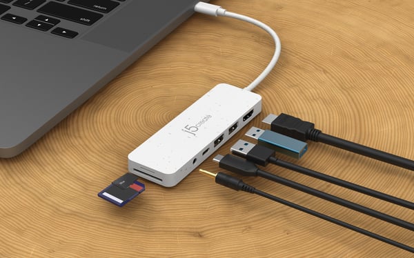 j5create JCD373EW-N Ympäristöystävällinen USB-C®-moniporttikeskitin, jossa virransyöttö