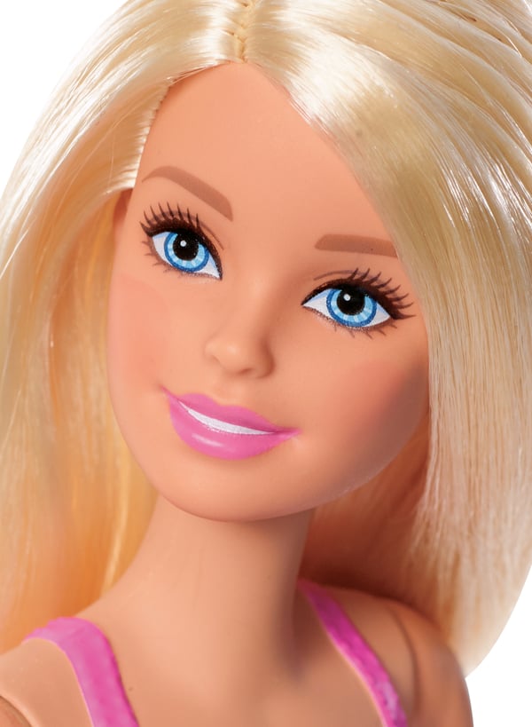 Mattel DWJ99 dukke