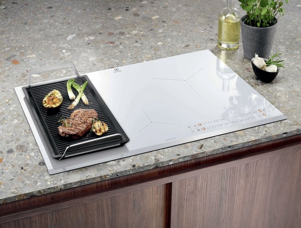 Electrolux EIL83443BW Vit Inbyggd 80 cm Induktionshäll med zon 4 zone(s)