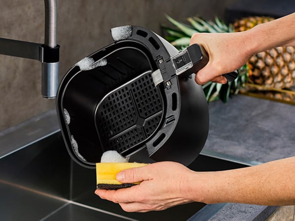 MEDION MD 10532 Single 5,7 l Fristående 1700 W Varmluftsfritös Svart