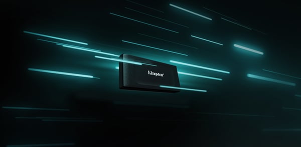 Kingston XS1000 - SSD - 2 TB - extern (bärbar) - USB 3.2 Gen 2 (USB-C-kontakt)