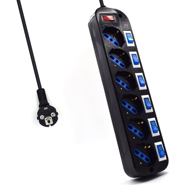 Ewent EW3851 overspændingsbeskytter Sort 6 AC stikkontakt(er) 220 V 1,5 m
