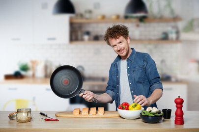 Tefal G2550802 paistinpannu Monikäyttöinen paistinpannu Pyöreä
