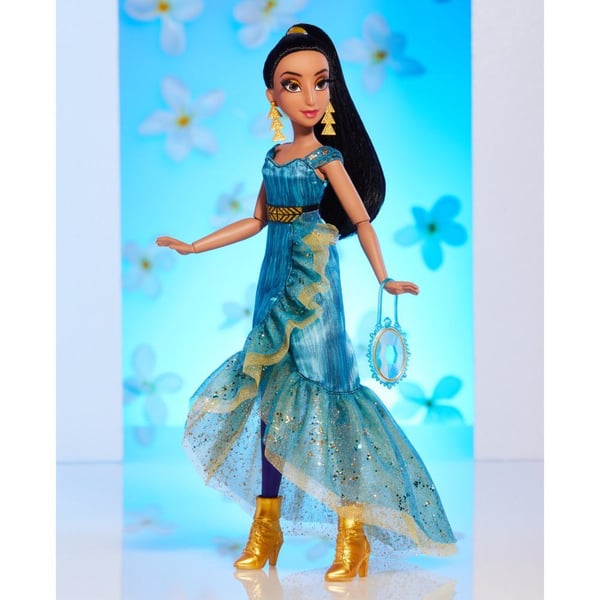 Hasbro E83995X0 dockor