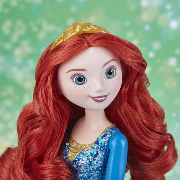 Hasbro E4164ES2 nukke