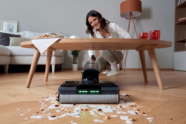 Hoover HW600 011 Stick vakuum Batteri Tør&våd Poseløs 220 W Sort