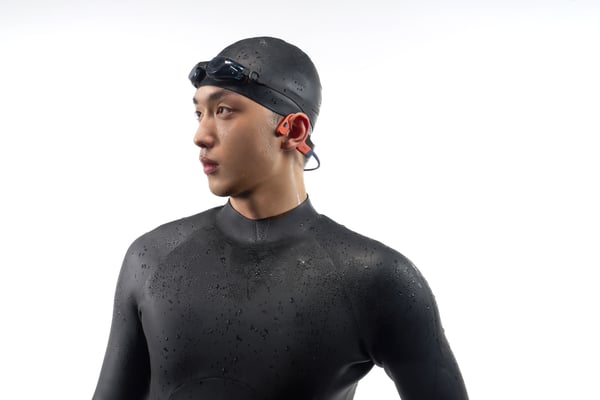 SHOKZ OpenSwim Pro Headset Trådløs Halsbånd Sport Bluetooth Sort, Rød