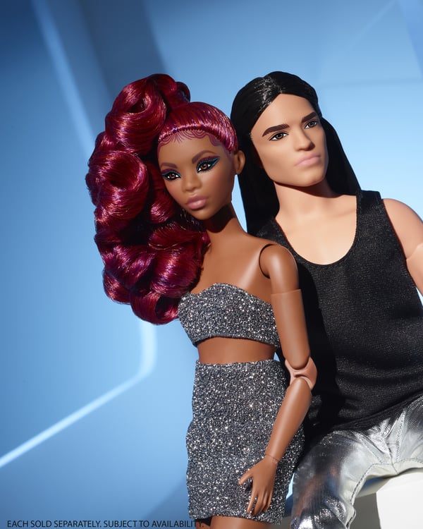 Barbie Looks HCB77 dukke