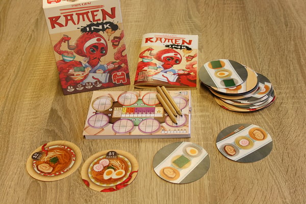 Jumbo Ramen Ink Ramen Ink Dice Game Korttipeli Tuuripeli