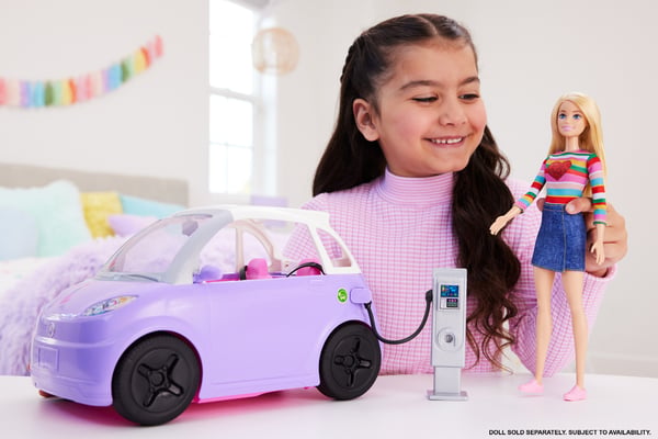 Barbie Barbie-bil, børnelegetøj, 'elbil' med ladestation