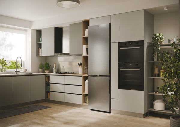 Candy CNCQ2T620EX Fritstående 409 L Rustfrit stål