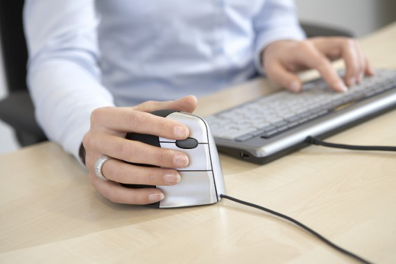 BakkerElkhuizen Evoluent3 hiiri Office Oikeakätinen USB A-tyyppi Laser 2600 DPI