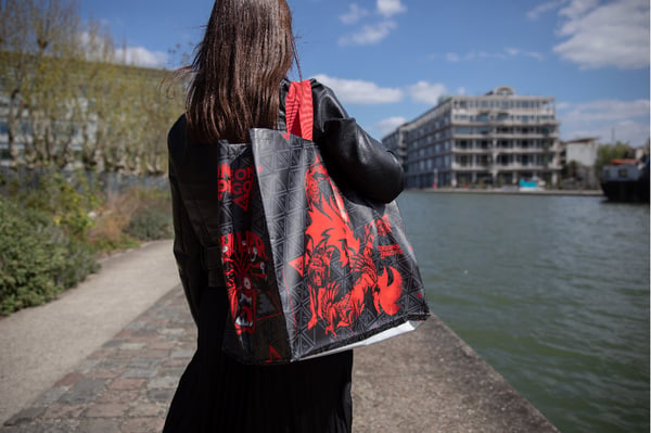 Konix KX DND SHOPPING BAG MONSTERS Svart, Röd Toteväska