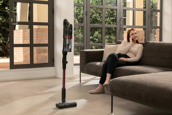 Hoover HF1P10HX 011 Stick vakuum Batteri Dry Skum Poseløs 0,7 L 165 W Magenta, Sort 2,2 At